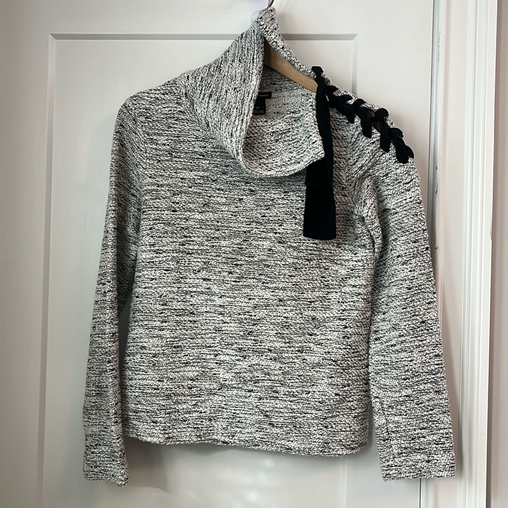 Club Monaco sweater with ribbon at shoulder size s